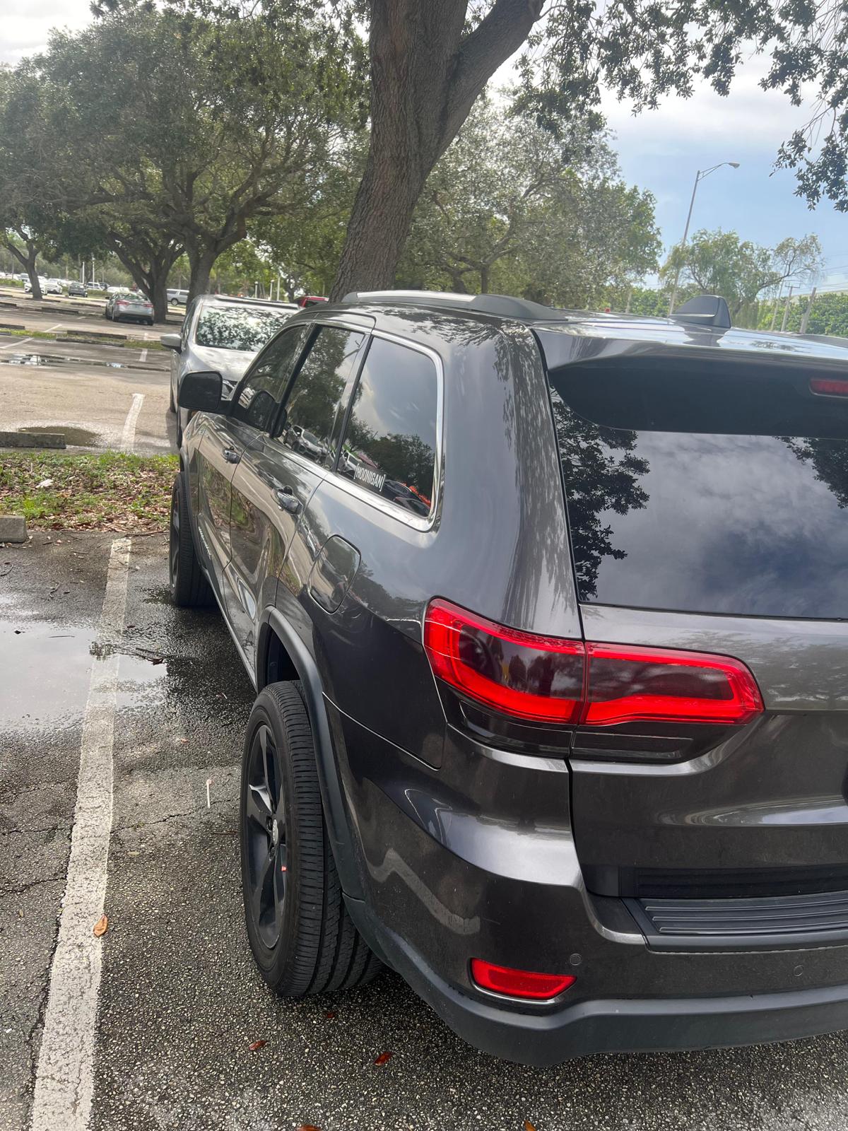 2018 Jeep Grand Cherockee Laredo         📍𝓑𝓻𝓸𝔀𝓪𝓻𝓭 𝓒𝓸𝓾𝓷𝓽𝔂📍 - HotDealsss LLC