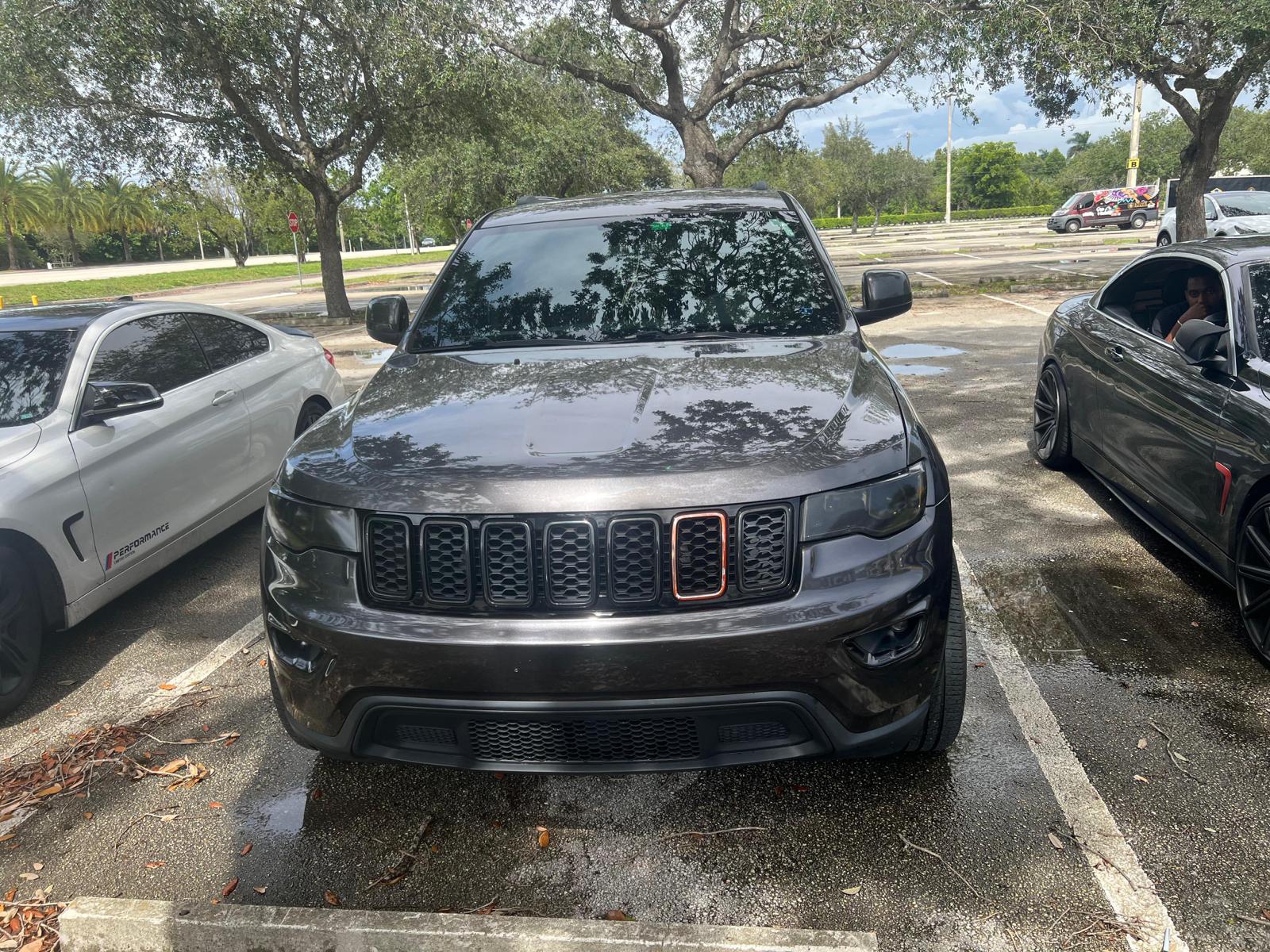 2018 Jeep Grand Cherockee Laredo         📍𝓑𝓻𝓸𝔀𝓪𝓻𝓭 𝓒𝓸𝓾𝓷𝓽𝔂📍 - HotDealsss LLC